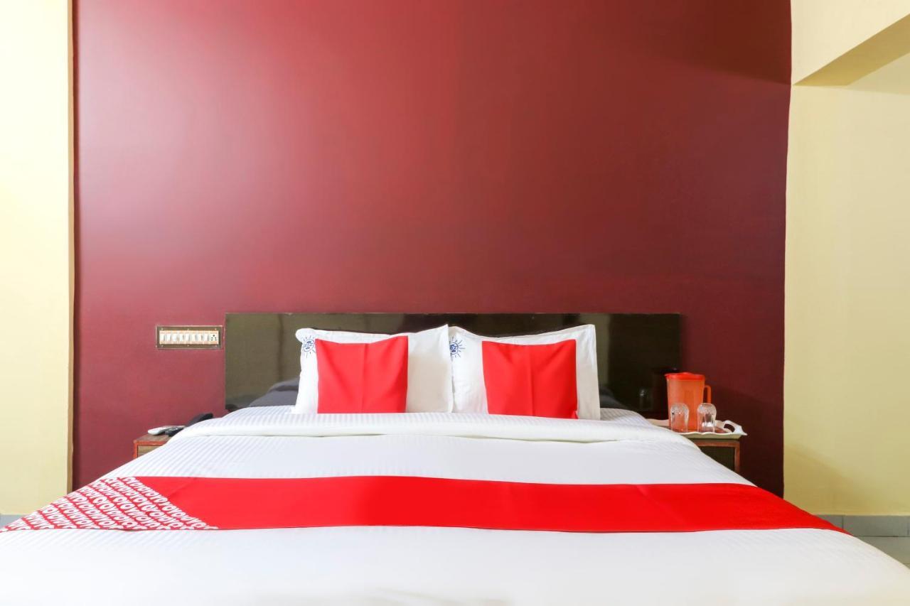 โอโย 45895 โฮเต็ล บลูไนล์ Hotel เชนไน ภายนอก รูปภาพ