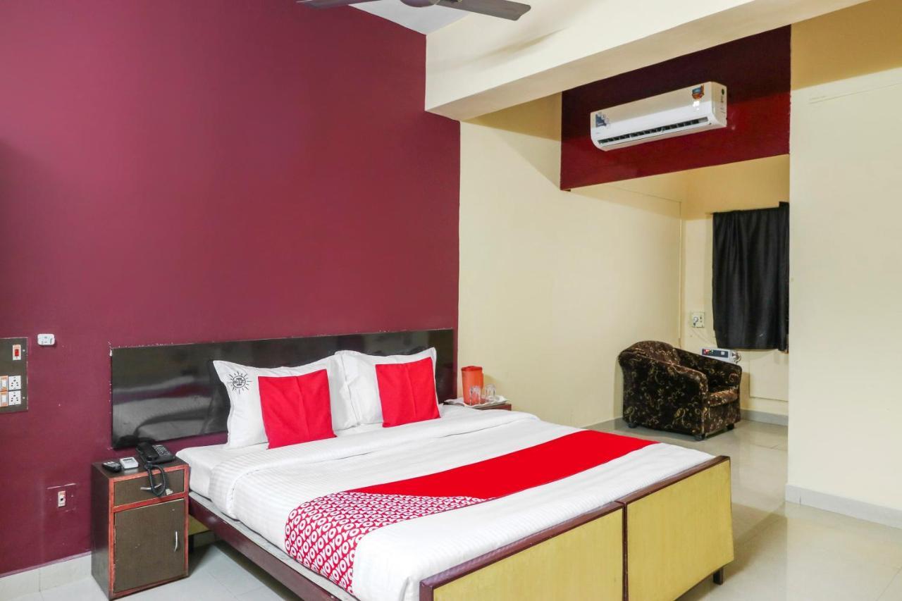 โอโย 45895 โฮเต็ล บลูไนล์ Hotel เชนไน ภายนอก รูปภาพ